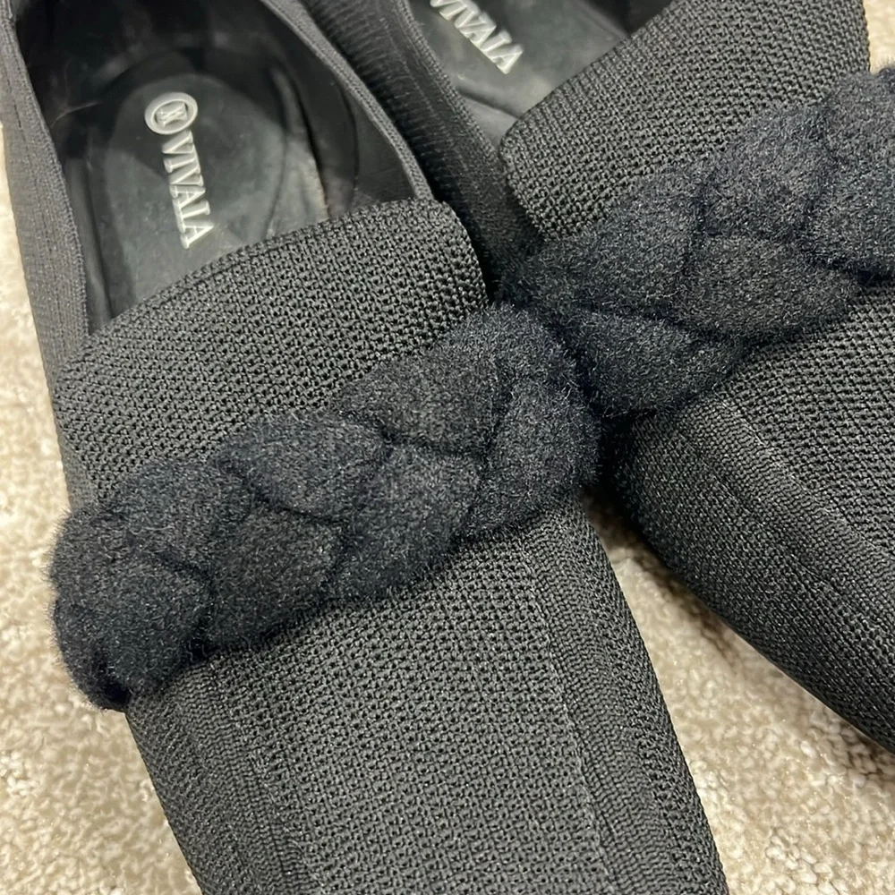 Vivaia square toe block heel loafer - pristine.  Size 9 - Picture 10 of 12